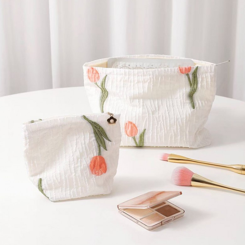 Organic Cotton Tulip Makeup Pouch Organic Cotton Tulip Makeup Pouch